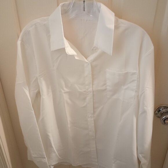 Women's XXL button down shirt - white - Picture 1 of 2